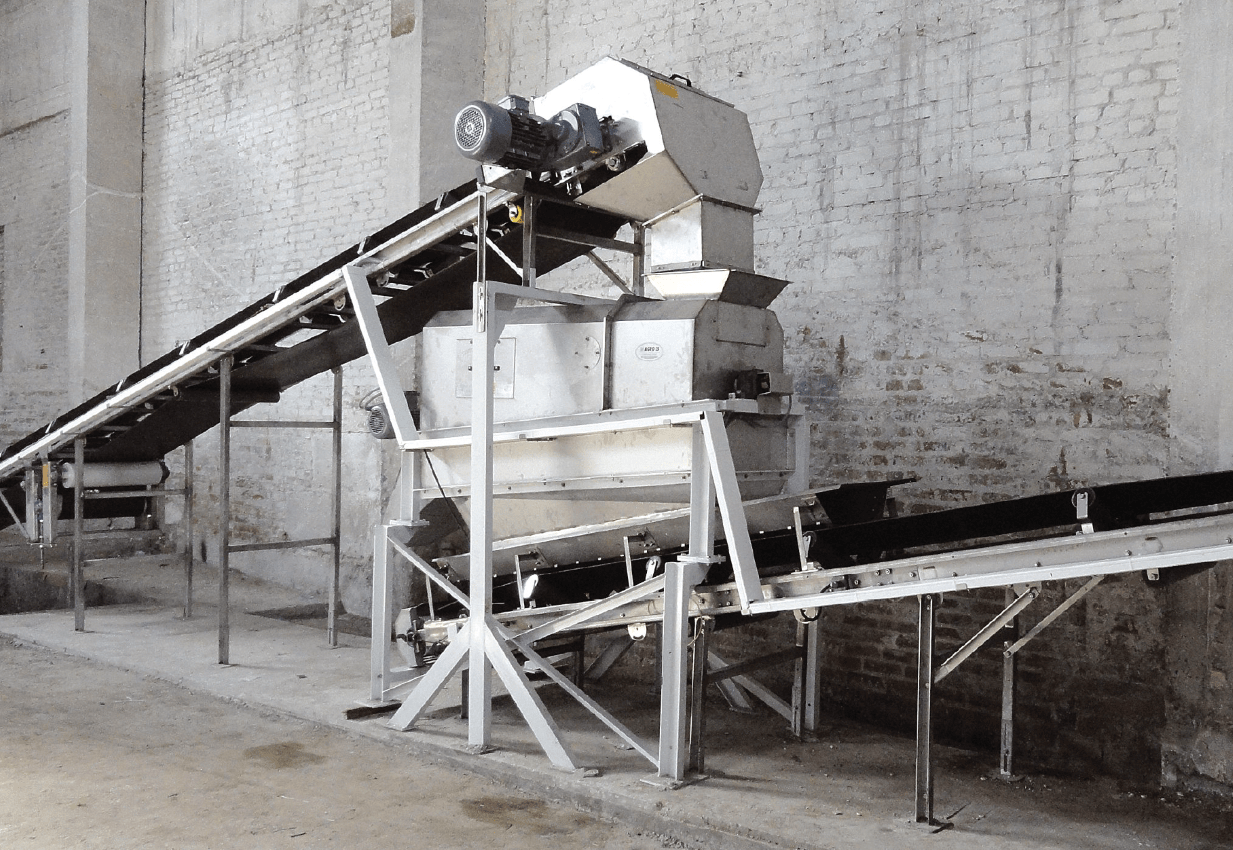 Drum rotating separator